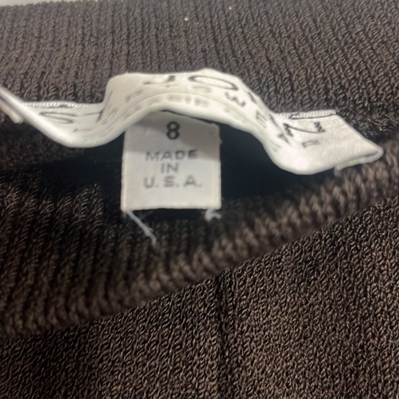 St. John Sport Vintage  Brown Knit Pants. EUC. Size 8. - Picture 5 of 7